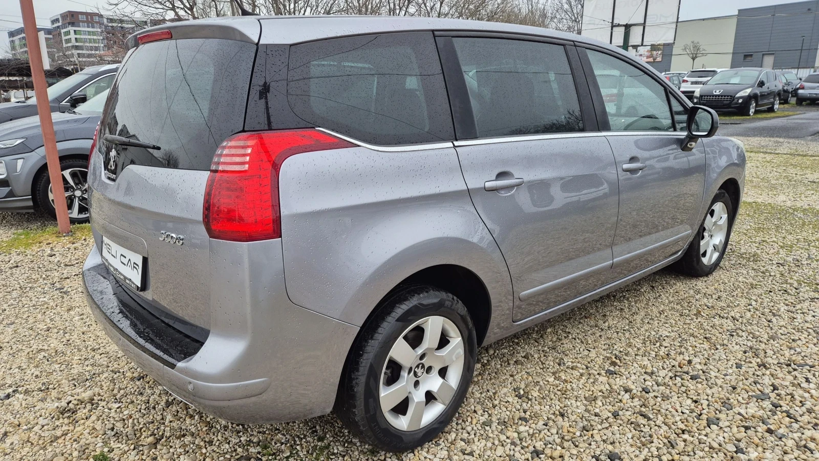 Peugeot 5008 1.6HDI НАВИ ЛЕД 7МЕСТА ЛИЗИНГ ВИДЕО , снимка 4 - Автомобили и джипове - 53978535