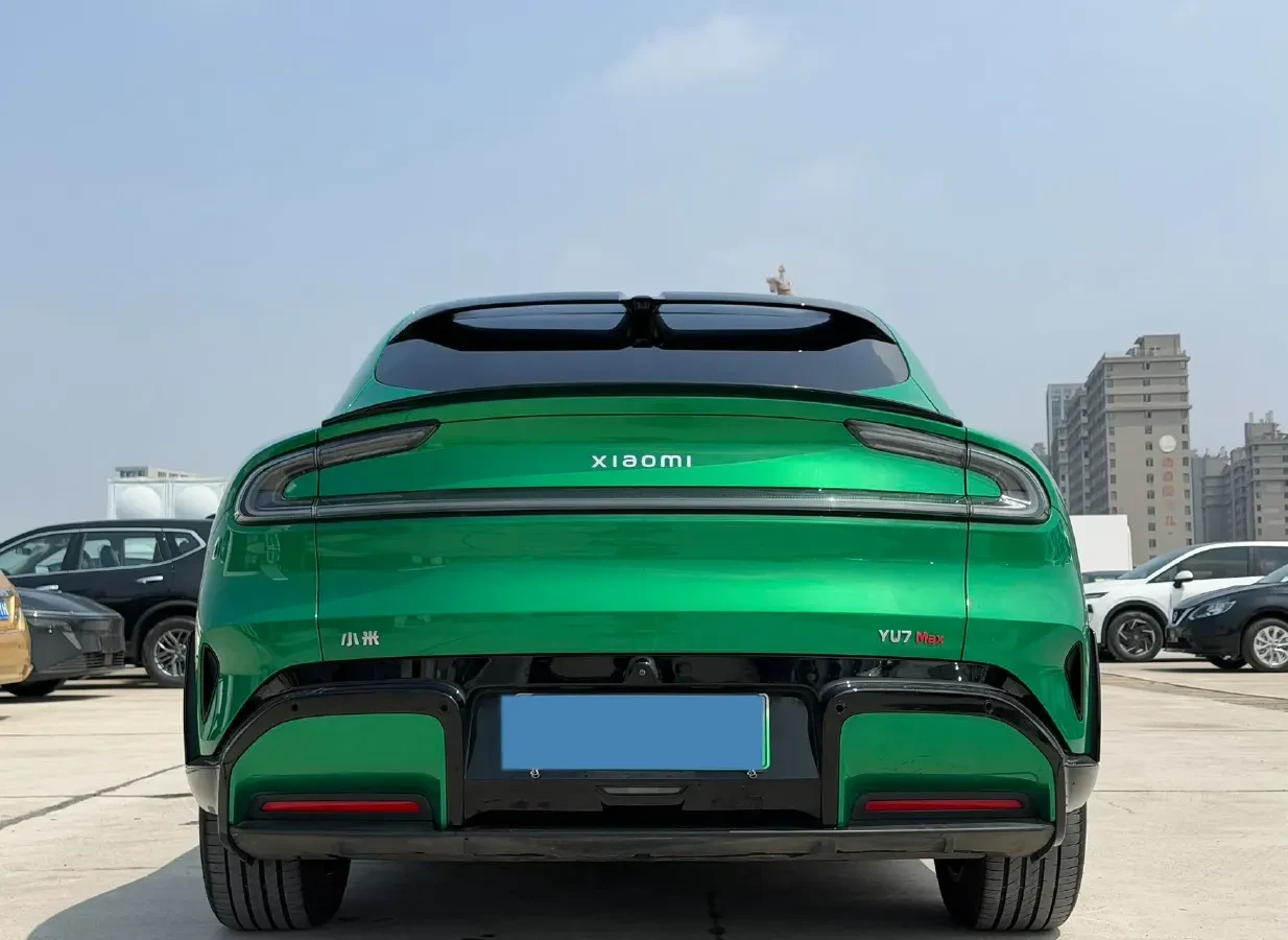 Xiaomi YU7, снимка 4 - Автомобили и джипове - 54043830