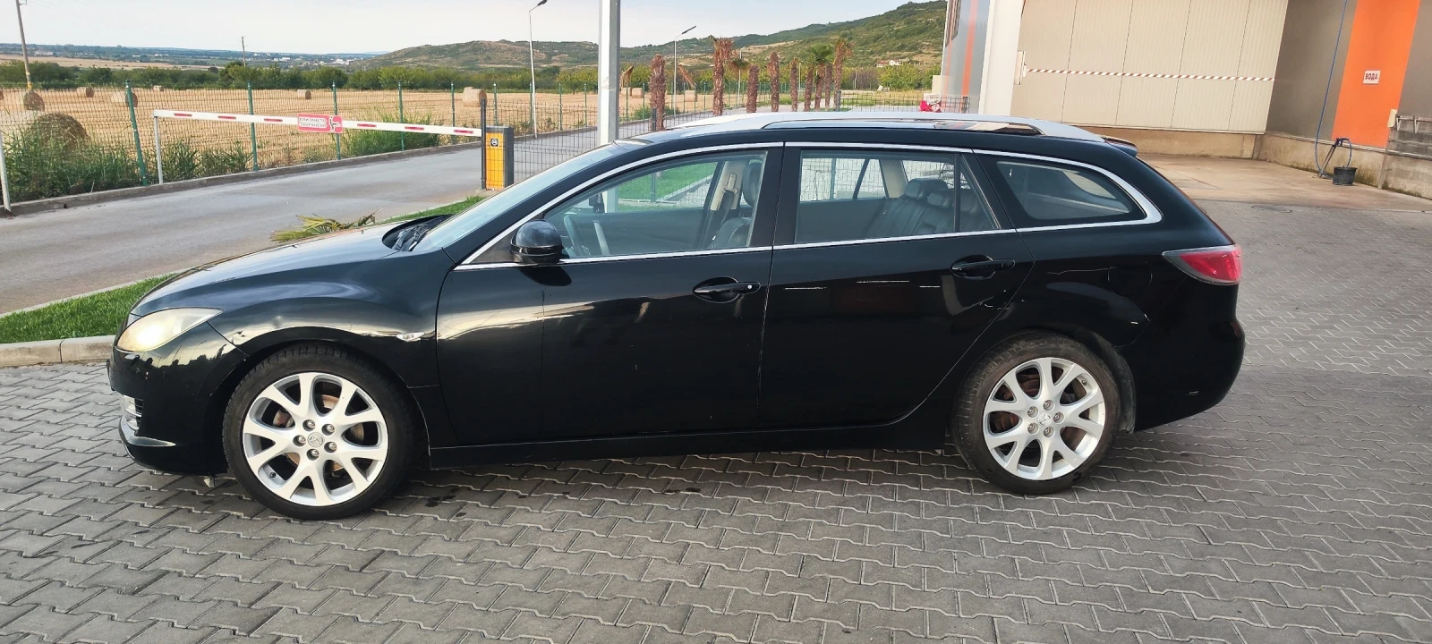 Mazda 6, снимка 3 - Автомобили и джипове - 54172458