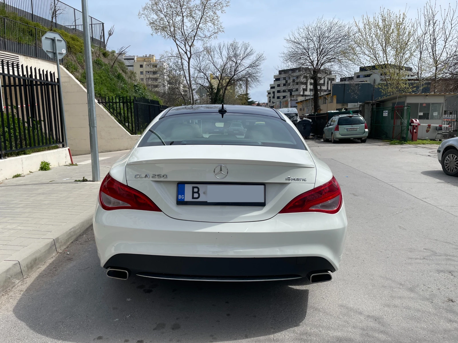 Mercedes-Benz CLA 250 | 4MATIC | PANORAMA | KEYLESS | CarPlay | 211к.с., снимка 5 - Автомобили и джипове - 54372368