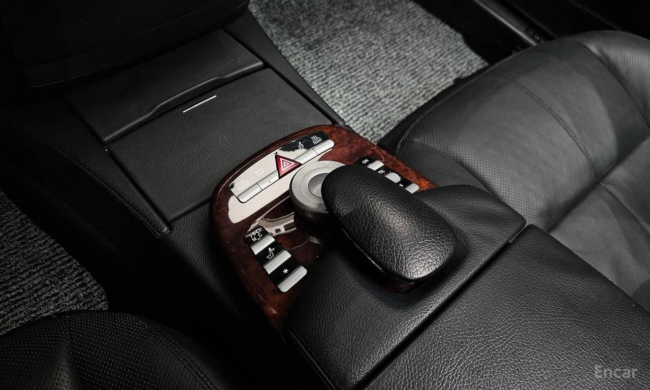 Mercedes-Benz S 500 LONG* AMG SPORT PACK* PANO* ОБДУХВ* МАСАЖ* , снимка 16 - Автомобили и джипове - 54487851