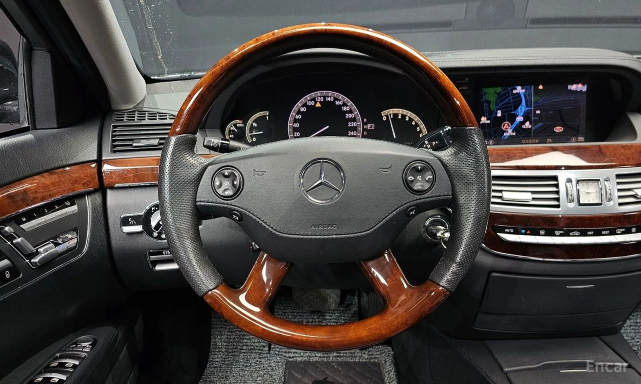 Mercedes-Benz S 500 LONG* AMG SPORT PACK* PANO* ОБДУХВ* МАСАЖ* , снимка 10 - Автомобили и джипове - 54487851