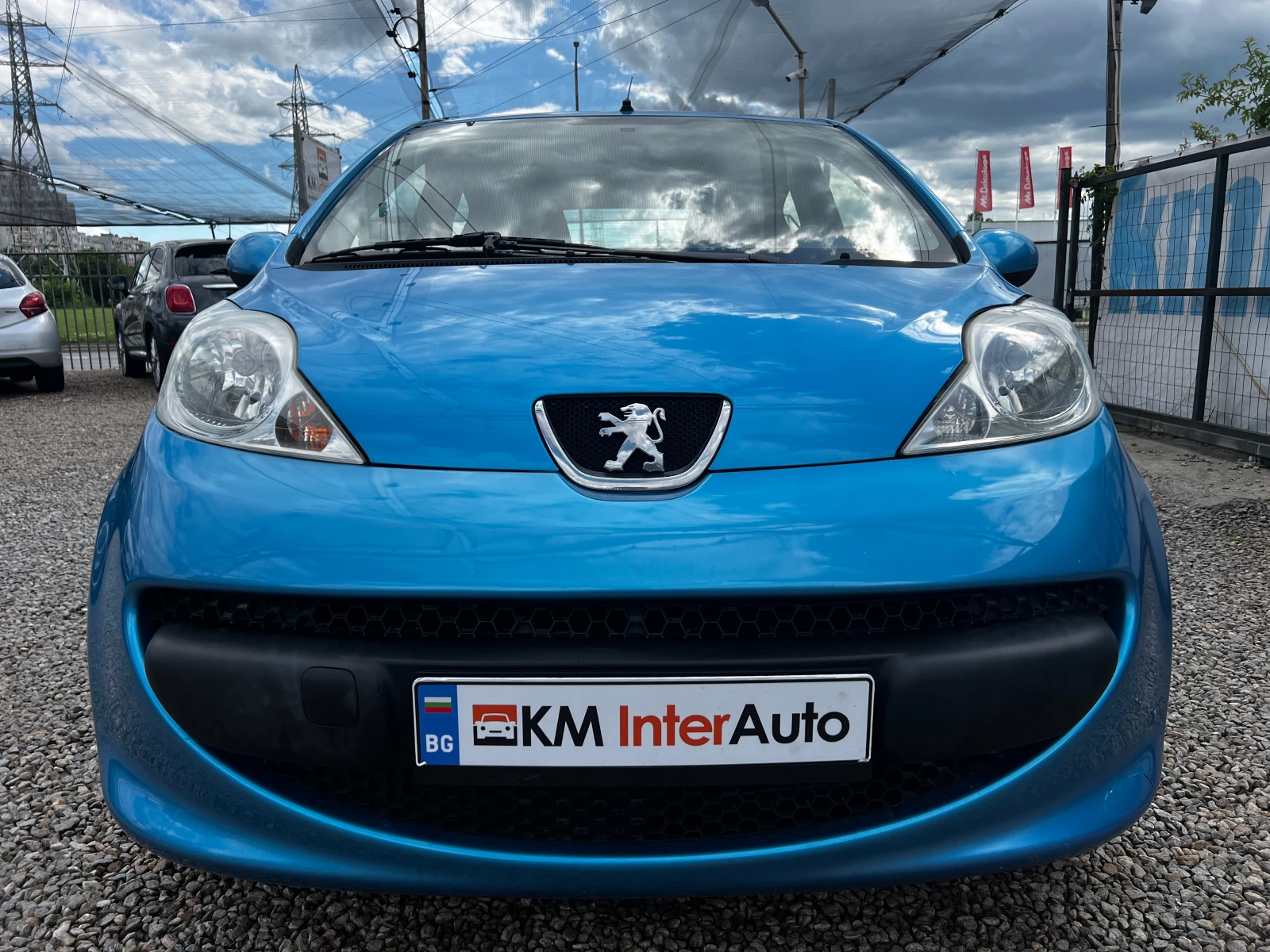 Peugeot 107 1.0i AUT/NAVI/РЕАЛЕН ПРОБЕГ, снимка 2 - Автомобили и джипове - 54713255