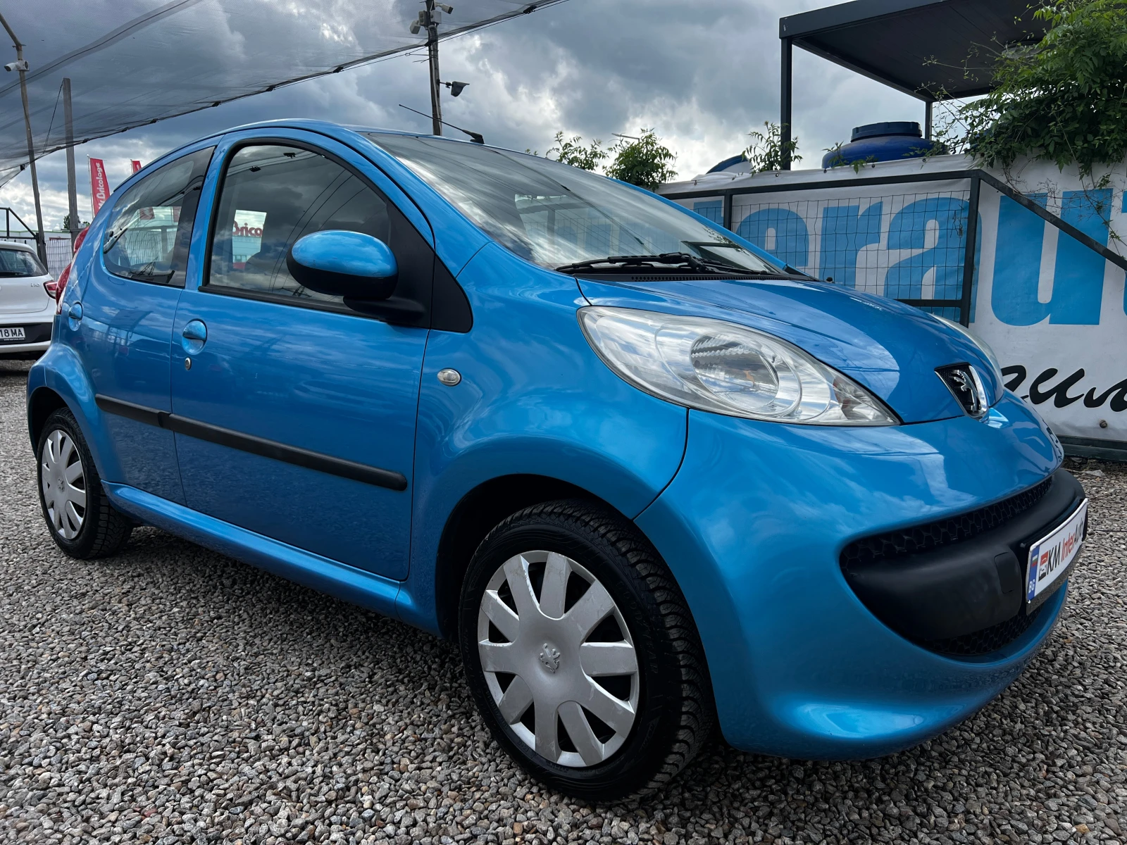 Peugeot 107 1.0i AUT/NAVI/РЕАЛЕН ПРОБЕГ, снимка 3 - Автомобили и джипове - 54713255