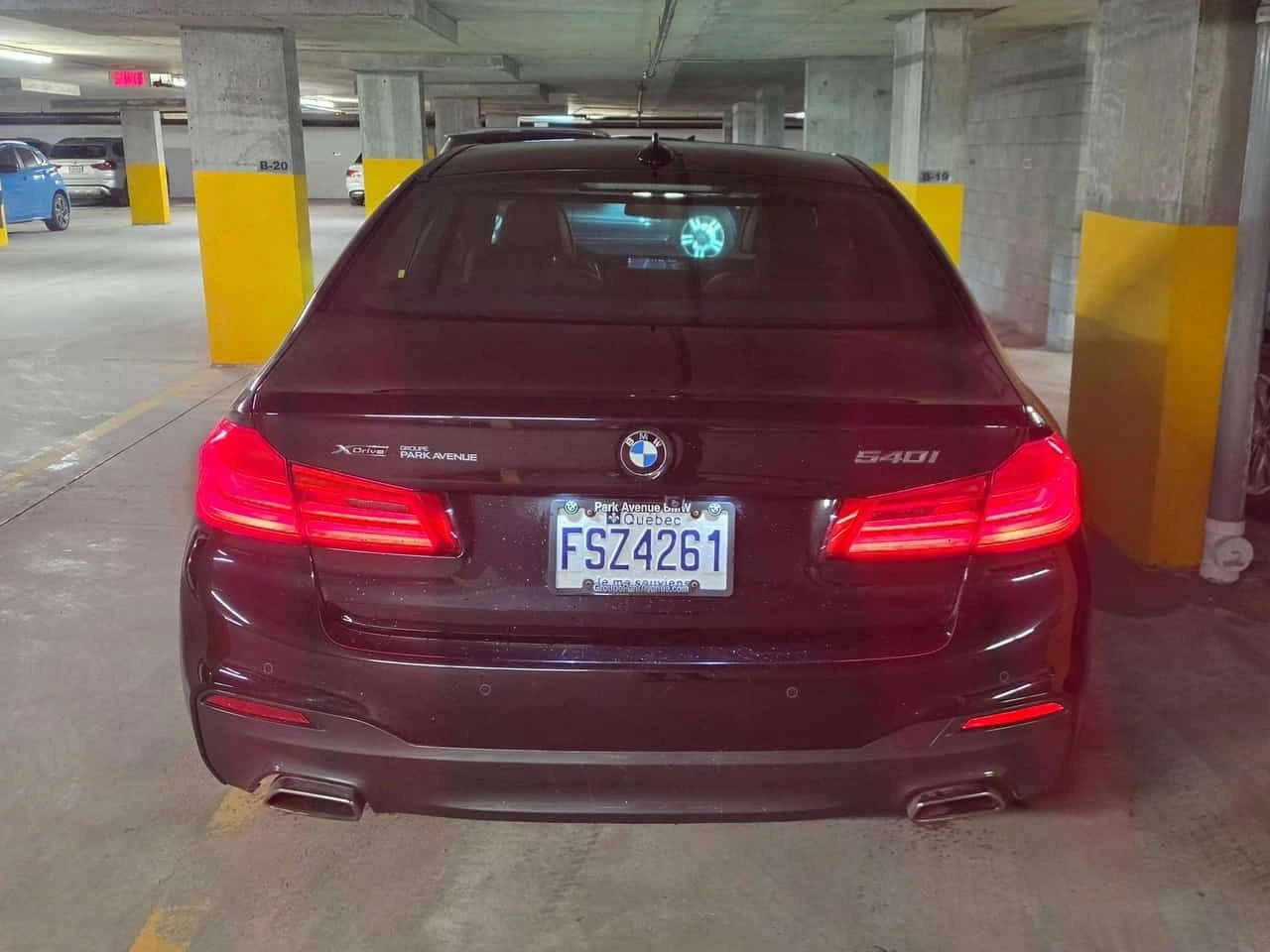 BMW 540 * CARFAX * ЦЕНА ДО БГ, снимка 4 - Автомобили и джипове - 54777272