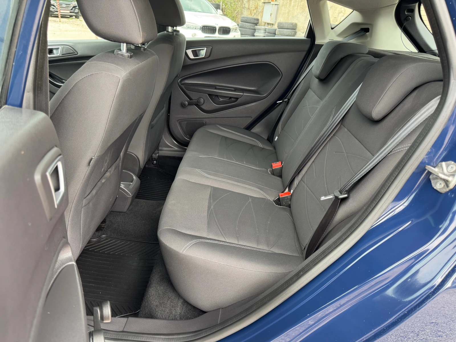 Ford Fiesta 1.25i-КАТО НОЛВА, снимка 16 - Автомобили и джипове - 54779117