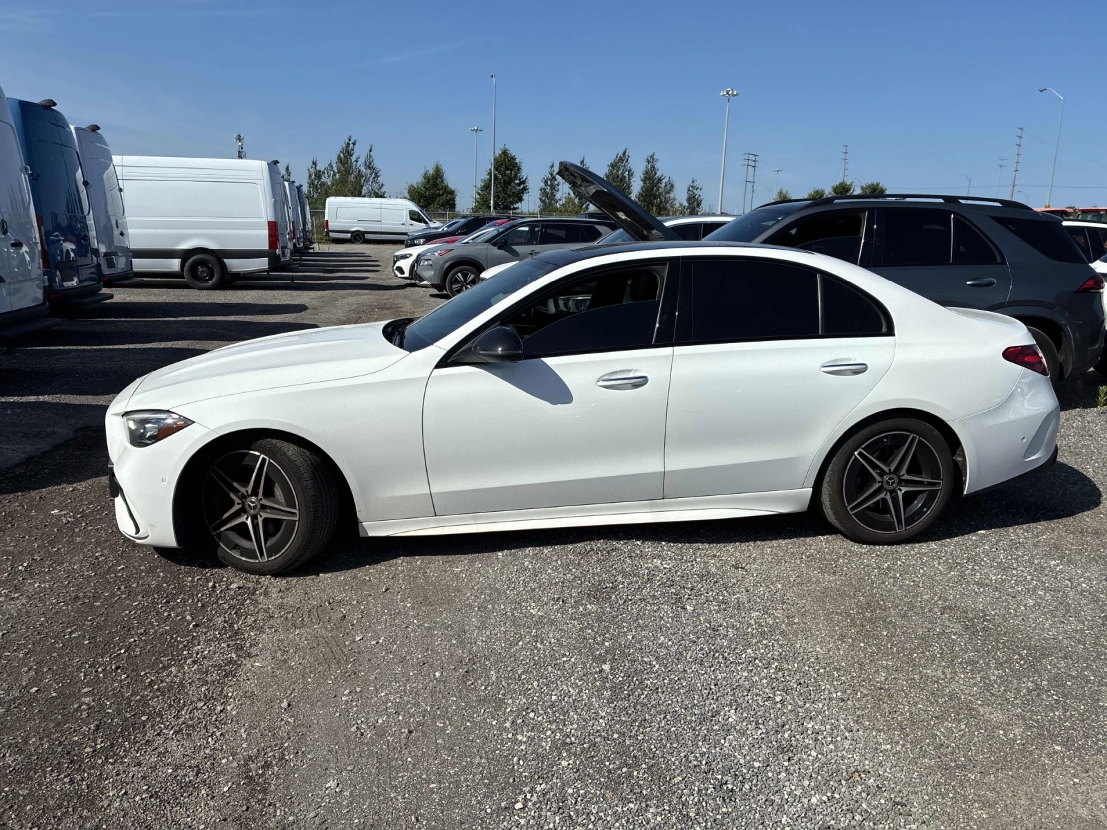 Mercedes-Benz C 300 AMG-pack* 360* Burm* Pano* Подгрев* , снимка 2 - Автомобили и джипове - 55754552