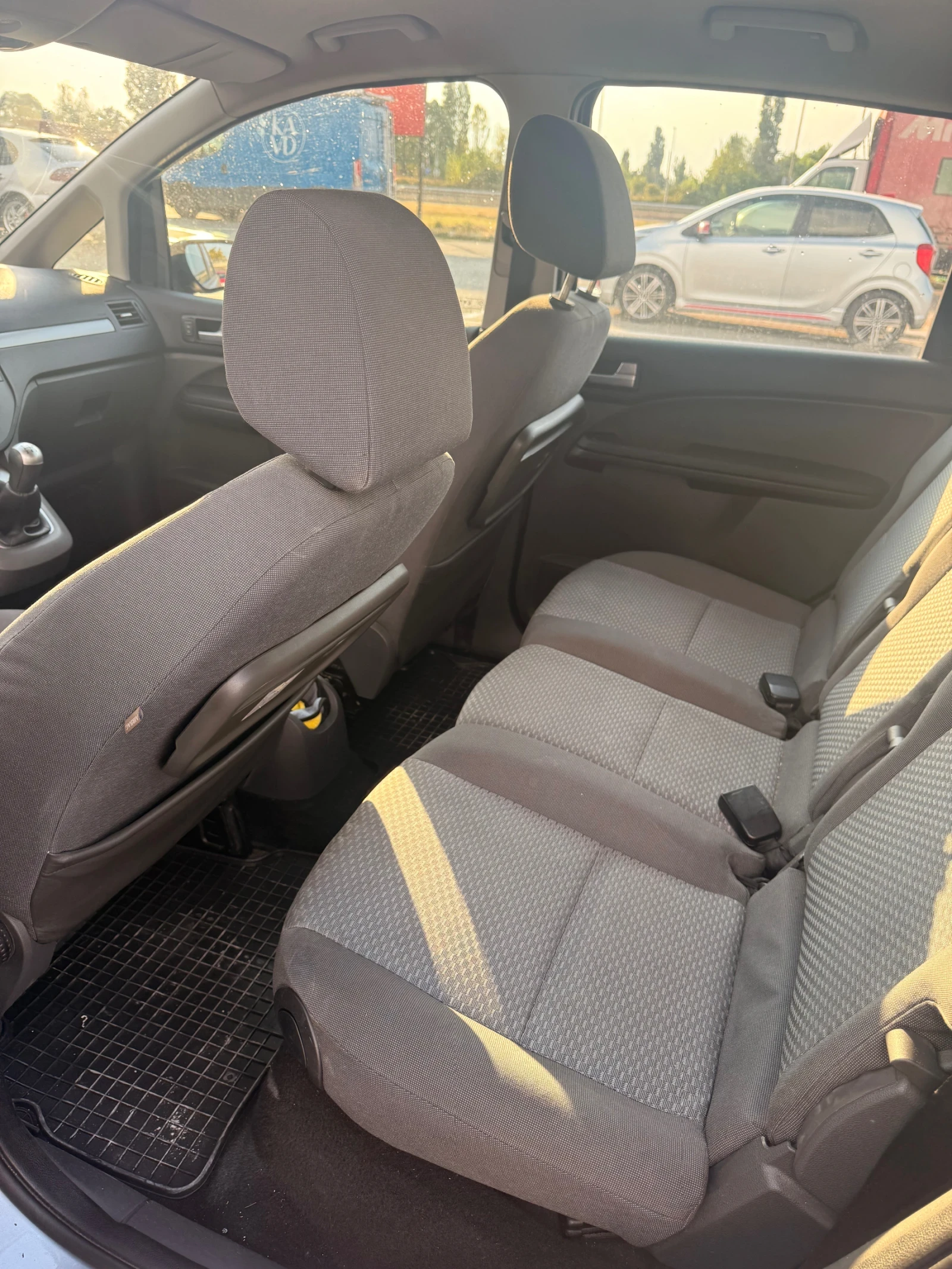 Ford C-max, снимка 6 - Автомобили и джипове - 55791399