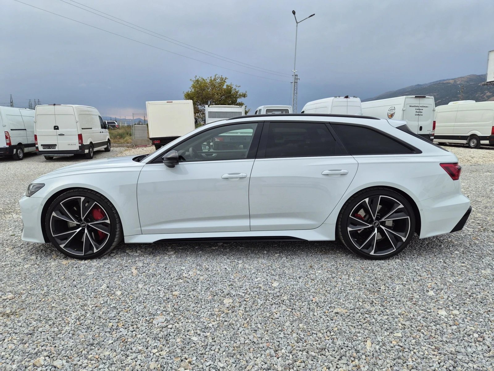Audi Rs6 DYNAMIC* B&O* MATRIX* 360* HeadUp* AVANT* KEYLESS, снимка 2 - Автомобили и джипове - 55837028