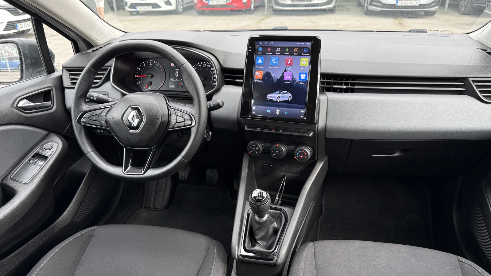 Renault Clio 1.0 TCE / заводско LPG, снимка 9 - Автомобили и джипове - 56107793