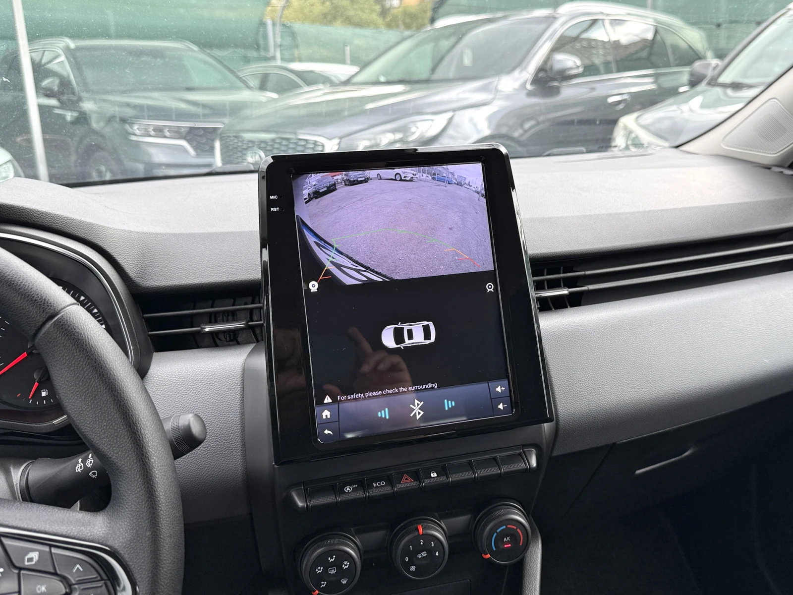 Renault Clio 1.0 TCE / заводско LPG, снимка 10 - Автомобили и джипове - 56107793