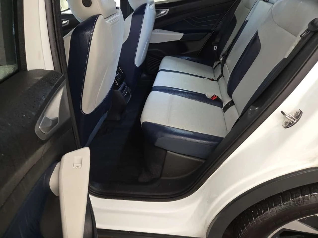 VW ID.4 * Pro * CARFAX * ����������� | Mobile.bg � ����������� 12