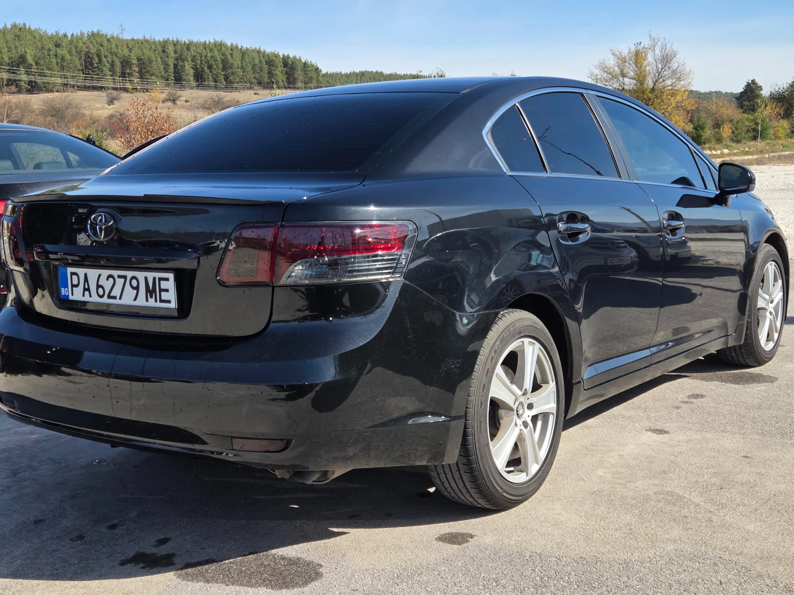 Toyota Avensis 1.8, снимка 5 - Автомобили и джипове - 56581003