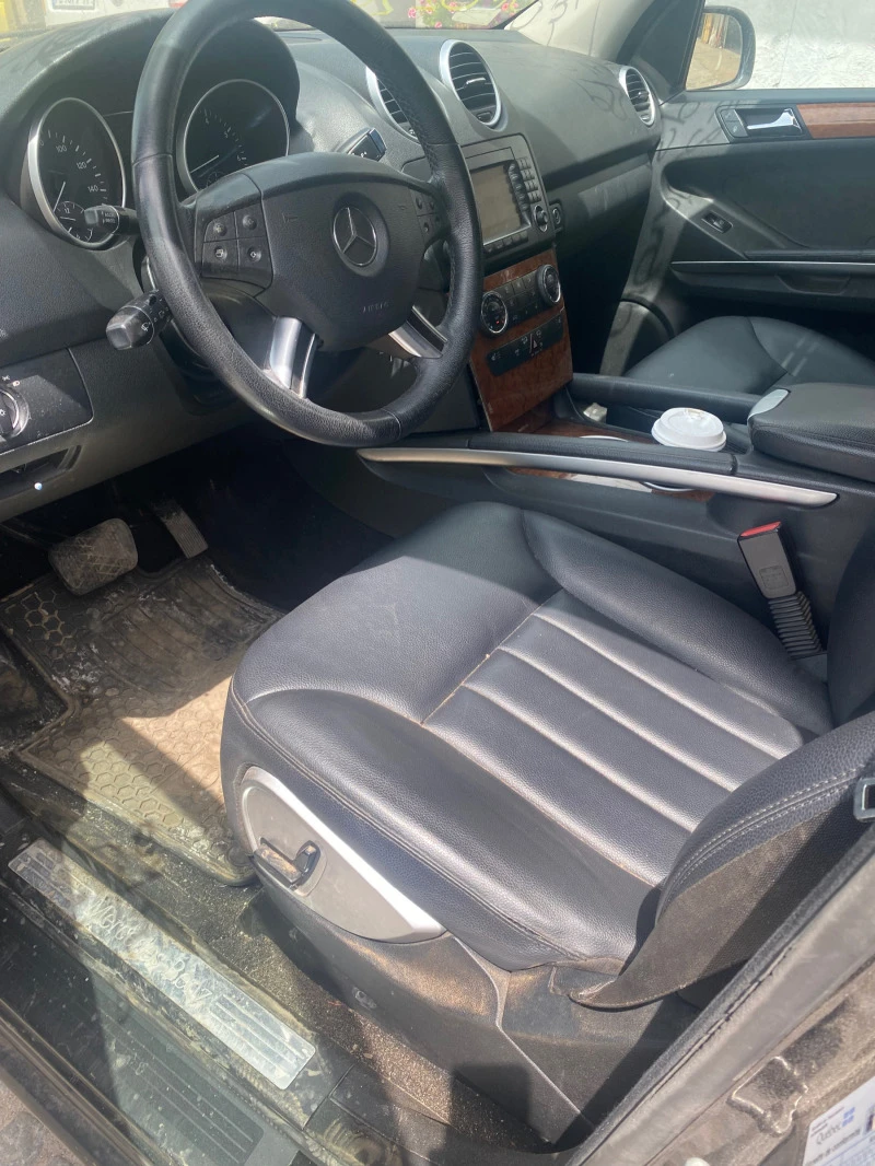 Mercedes-Benz ML 350 Бензин , снимка 6 - Автомобили и джипове - 46187206