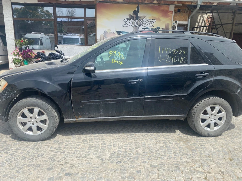 Mercedes-Benz ML 350 Бензин , снимка 1 - Автомобили и джипове - 46187206