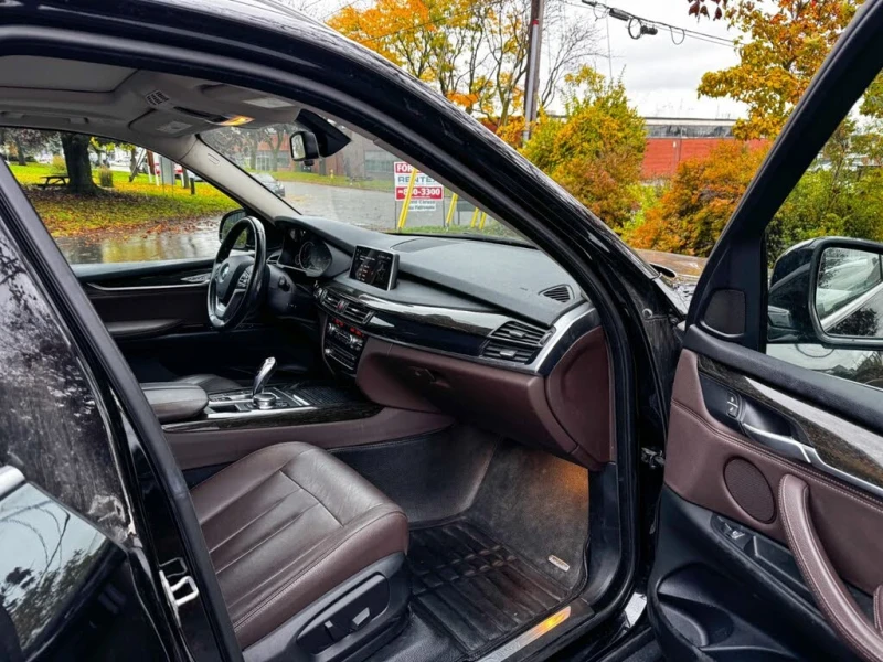 BMW X5 xDrive35d * АвтоКредит (ЦЕНА ДО БГ), снимка 11 - Автомобили и джипове - 52567438