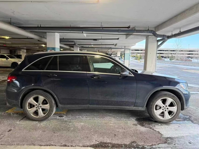 Mercedes-Benz GLC 300 * CARFAX * БЕЗ ПЪРВОНАЧАЛНА ВНОСКА, снимка 3 - Автомобили и джипове - 52727771