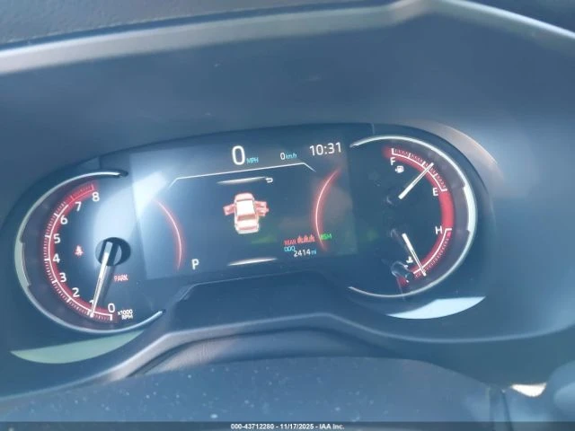 Toyota Rav4 XLE - изображение 6