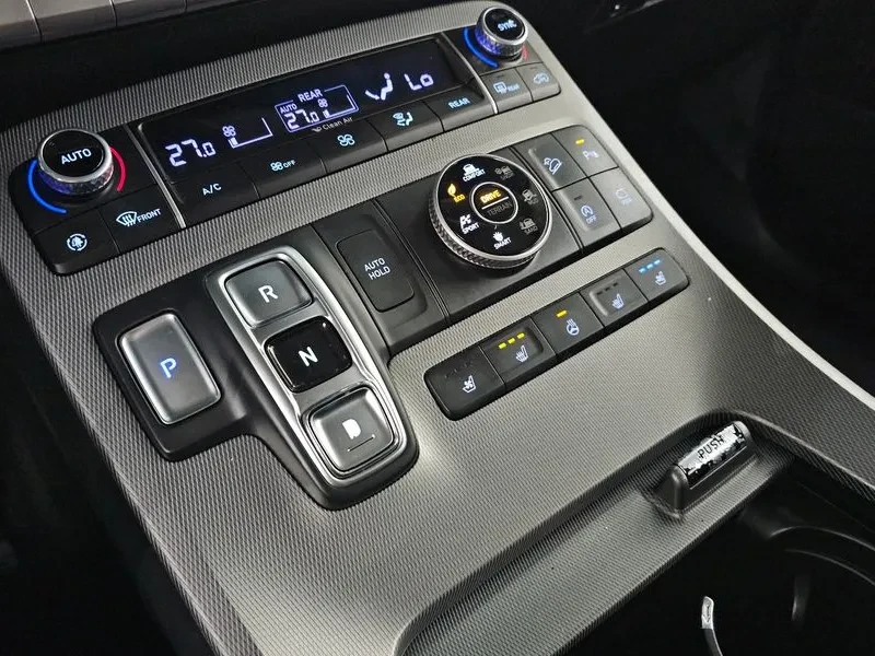 Hyundai Palisade Gasoline 3.8 4Wd Exclusive, снимка 17 - Автомобили и джипове - 54998979