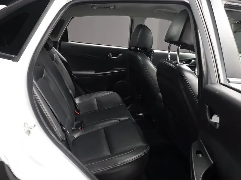 Hyundai Kona 1.6 Turbo 2Wd Modern Tech, снимка 12 - Автомобили и джипове - 55278112