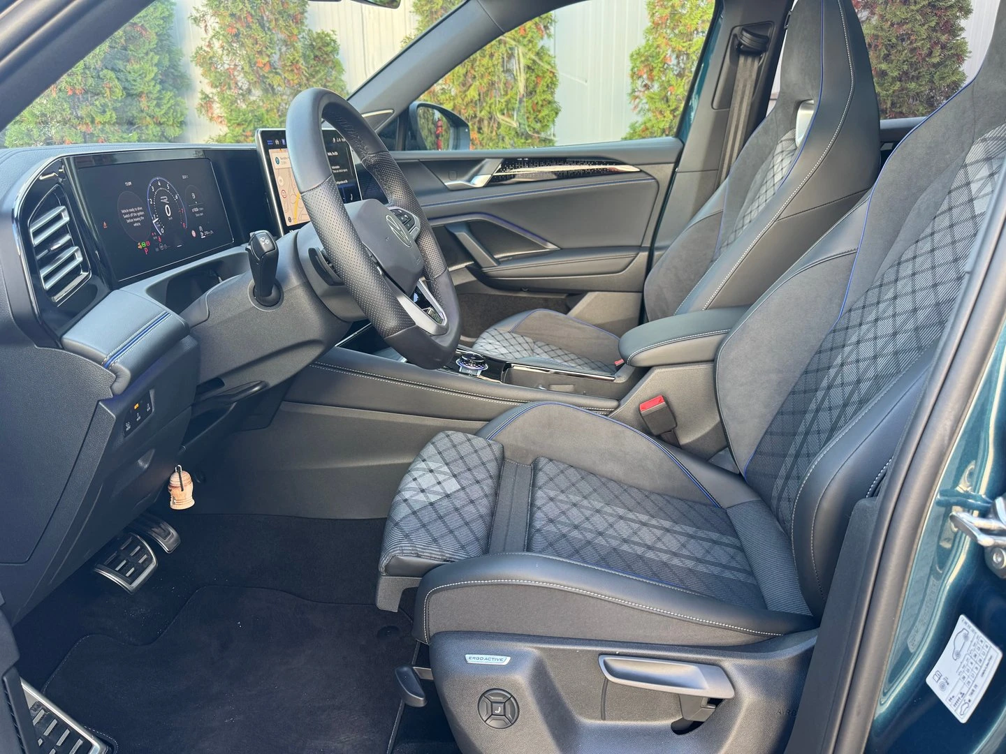 VW Tiguan R-Line Plus 2.0 TSI 4MOTION DSG | Mobile.bg � ����������� 5