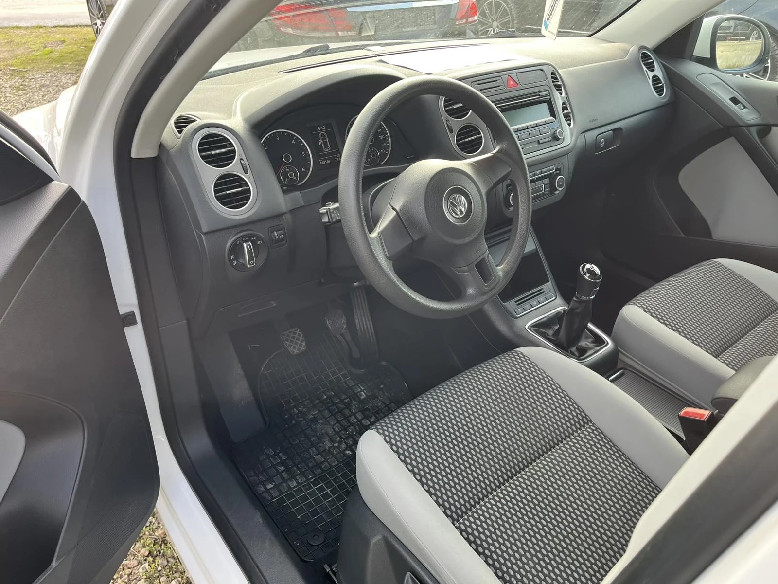 VW Tiguan 2.0 TDI - изображение 6