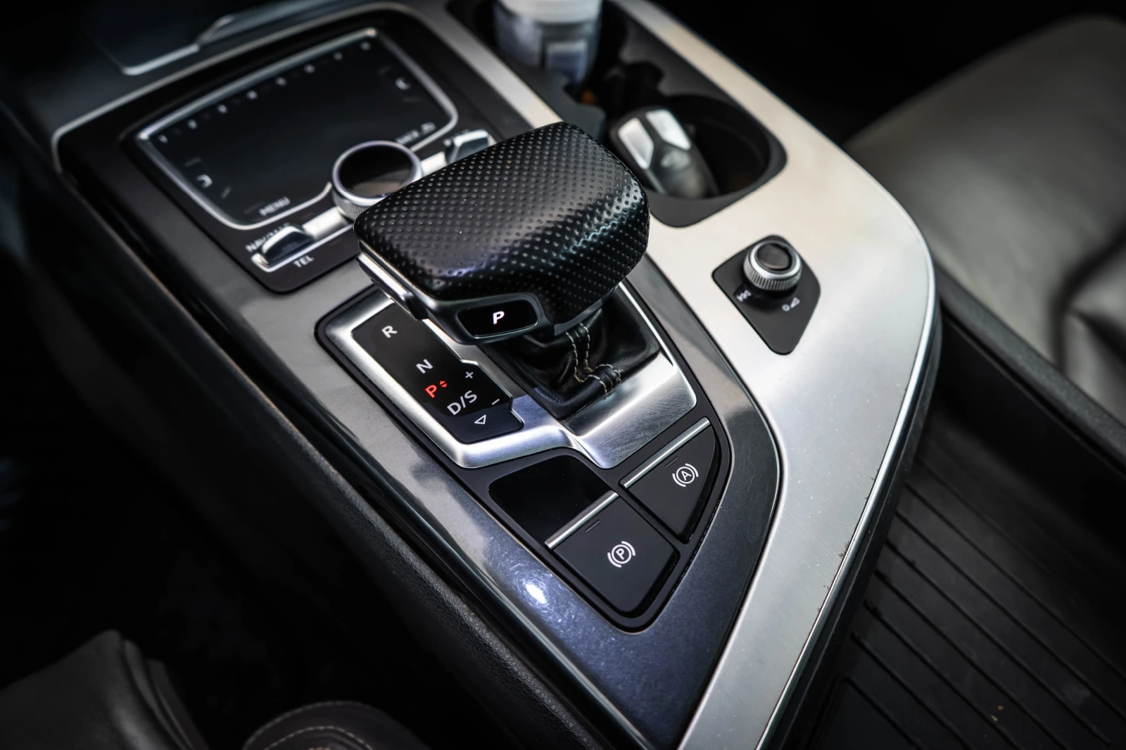 Audi Q7 S-line 3.0TDI quatt* Pano* Bose*  - изображение 9