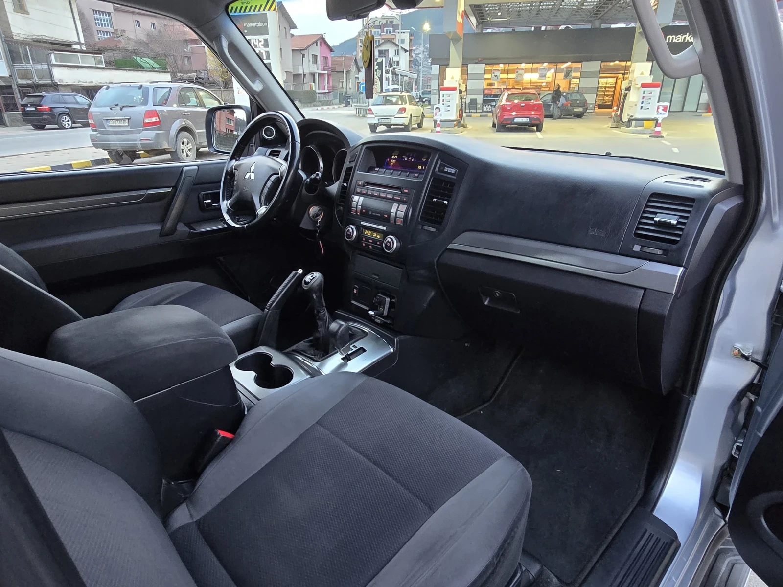 Mitsubishi Pajero ��� ��������� ���� ������ ��� ���� ����� ����� | Mobile.bg � ����������� 12