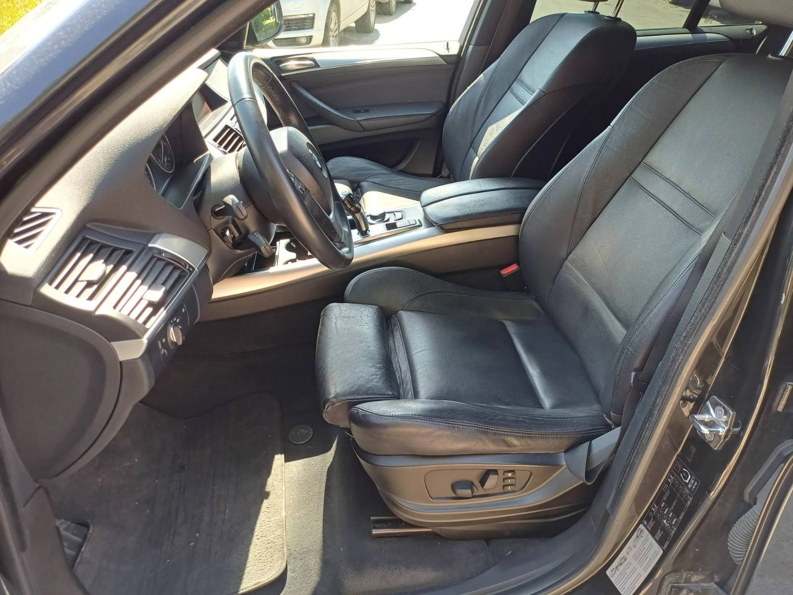 BMW X5 3.0d xDrive M Sportpaket, снимка 10 - Автомобили и джипове - 54969149