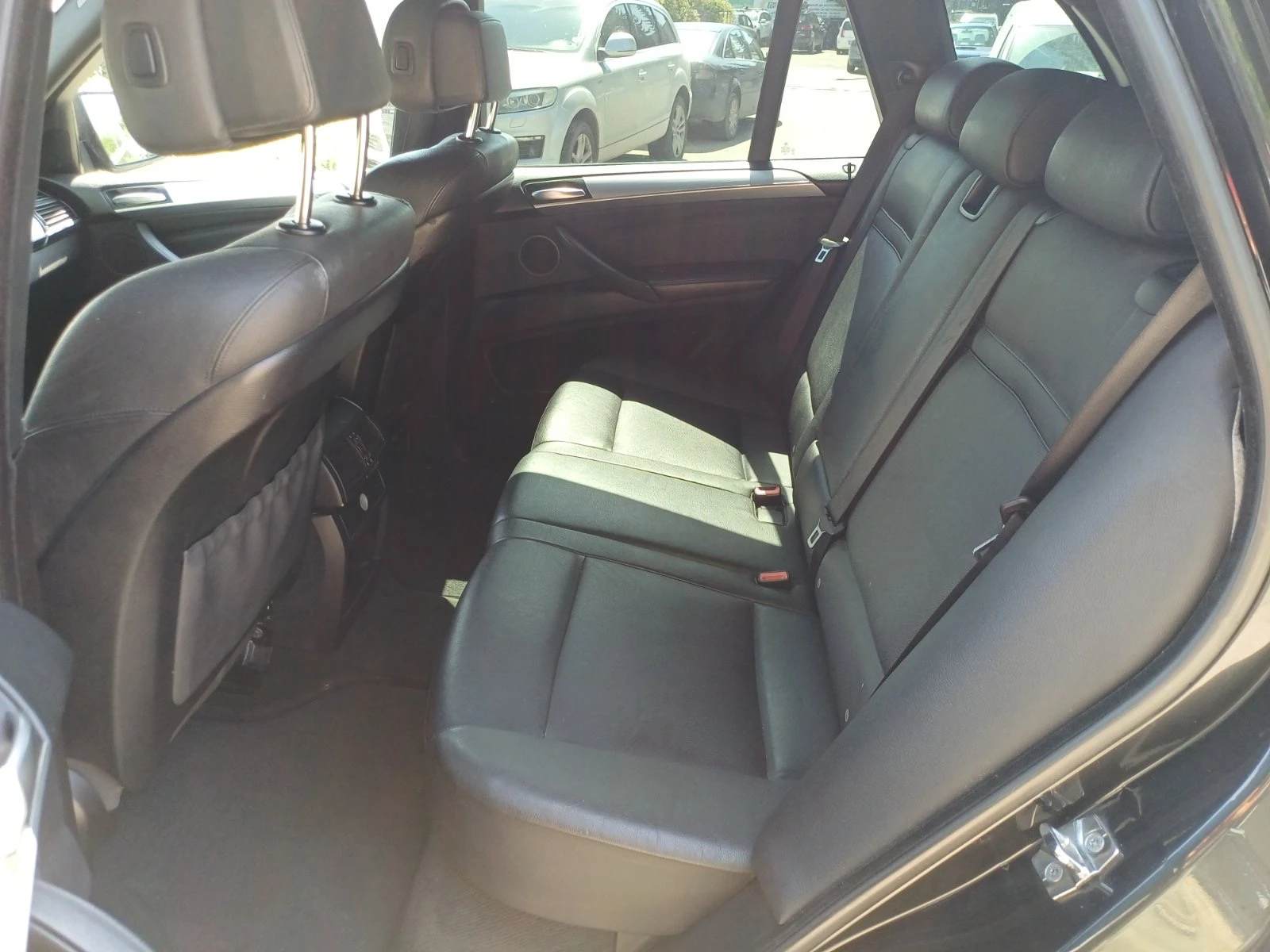 BMW X5 3.0d xDrive M Sportpaket, снимка 15 - Автомобили и джипове - 54969149