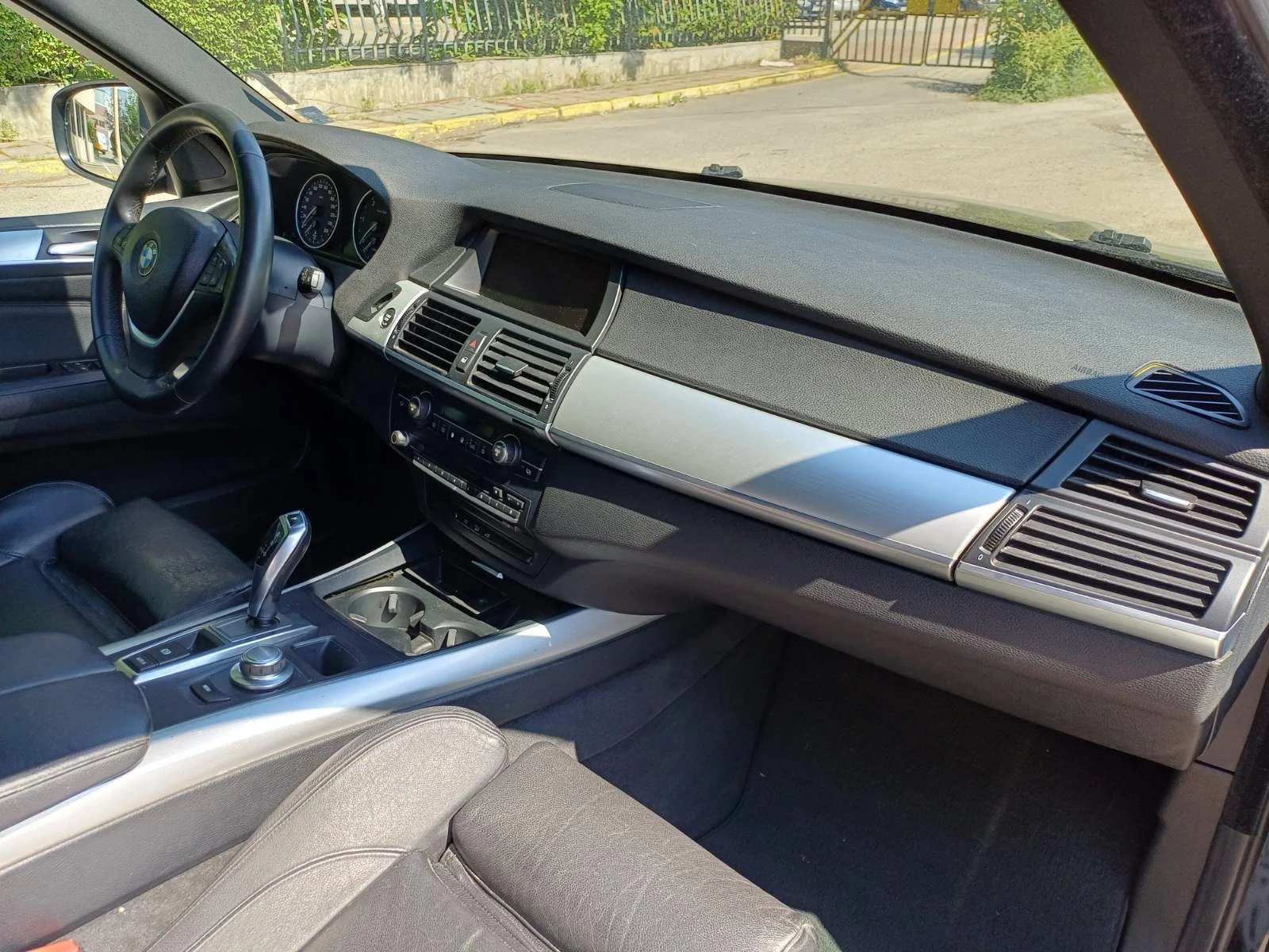 BMW X5 3.0d xDrive M Sportpaket, снимка 13 - Автомобили и джипове - 54969149