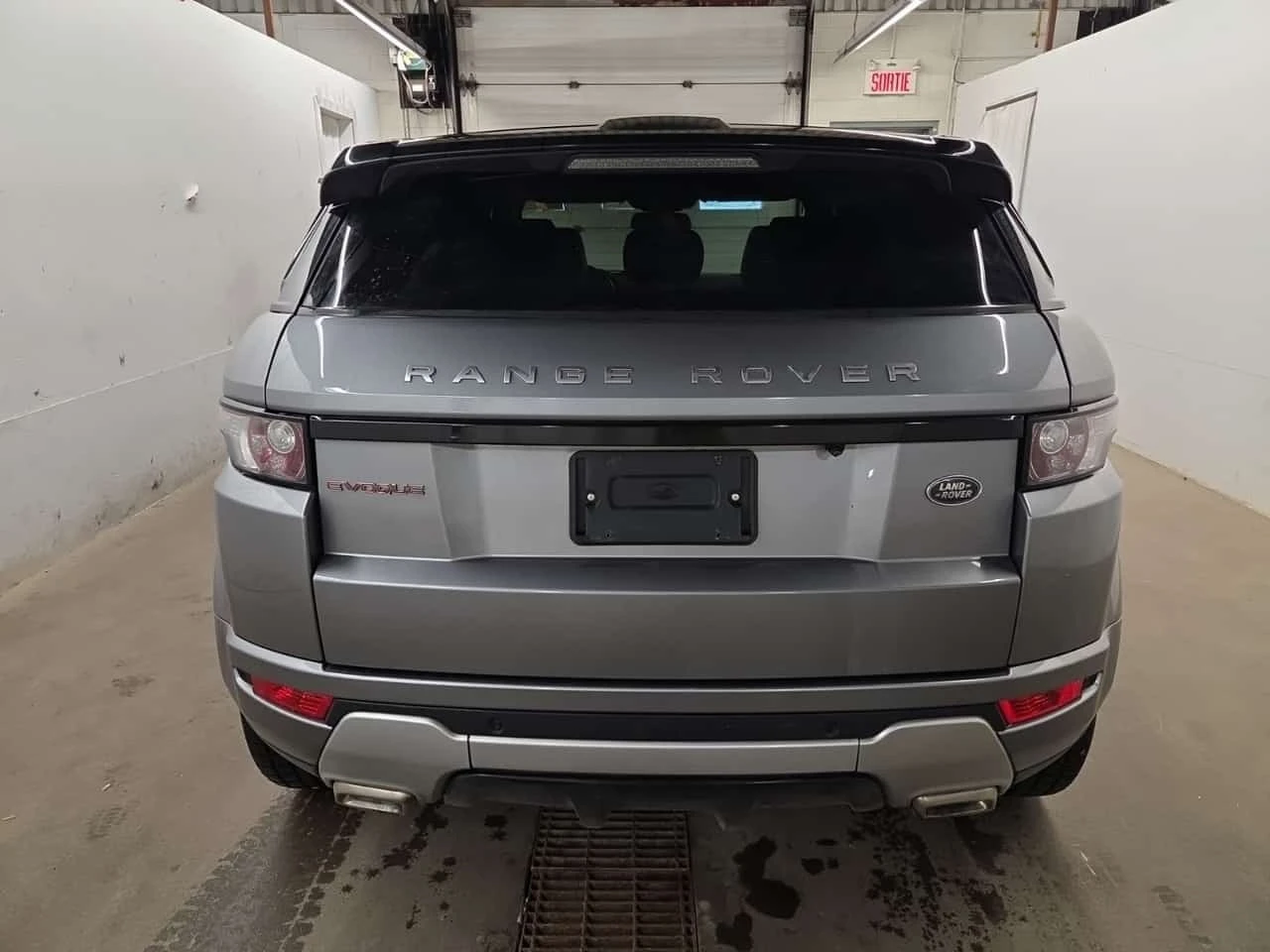 Land Rover Range Rover Evoque DYNAMIC| MERIDIAN| PANO| ПОДГРЕВИ| , снимка 17 - Автомобили и джипове - 56164893
