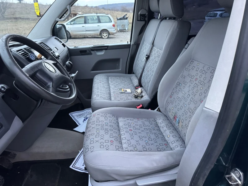 VW T5 2.5 TDI 174ks, снимка 9 - Бусове и автобуси - 49031932