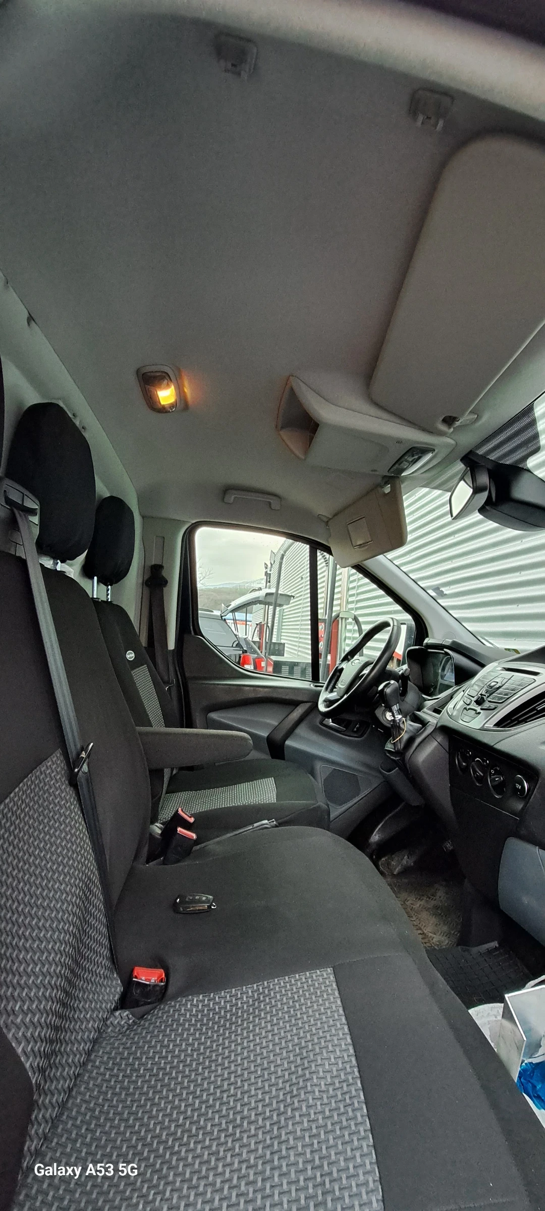 Ford Transit Custom, снимка 9 - Бусове и автобуси - 54455352
