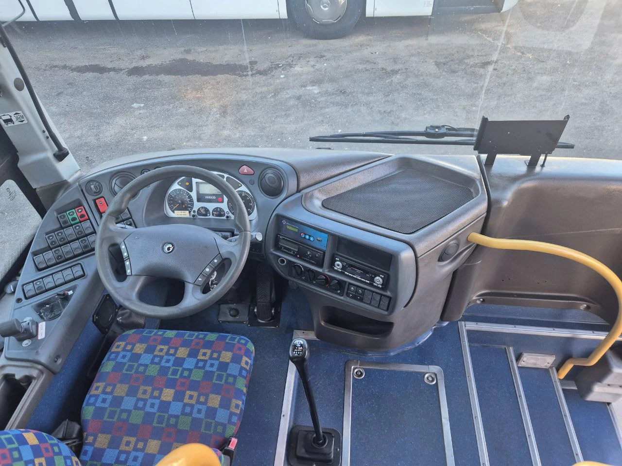 Iveco Classic Irisbus Recreo   63+ 1, ������� 12, 80 � | Mobile.bg � ����������� 13