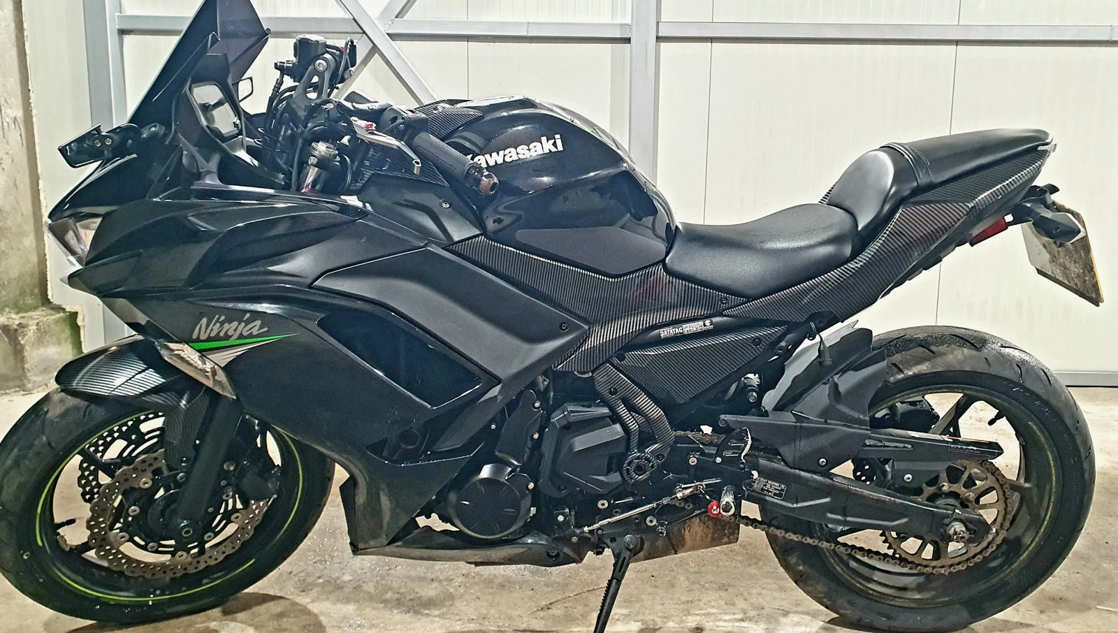 Kawasaki Ninja EX650M