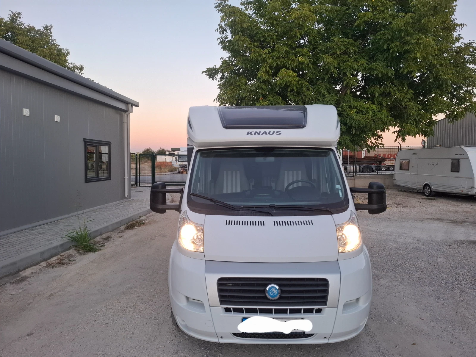 ������ Knaus SKY WAVE 650 MF | Mobile.bg � ����������� 1