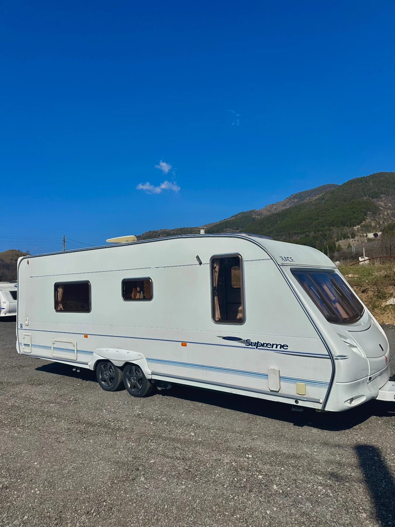 Каравана Swift Supreme/ НОВ ВНОС/ ФОРСЕЛТ/ МУВЪР/ УНИКАТ 