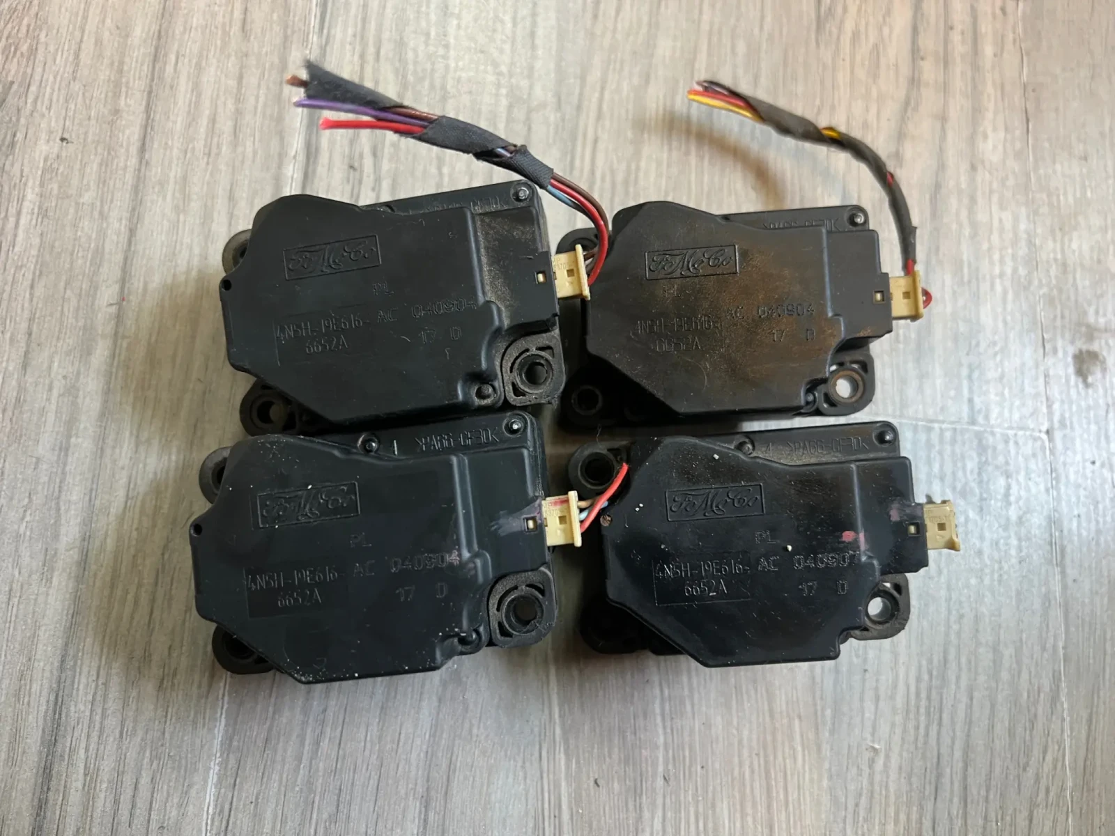 4N5H-19E616-AC    Volvo V50 S40 C30 4N5H-19E616-AC  | Mobile.bg   2