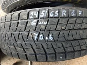 Гуми Зимни 245/65R17, снимка 1