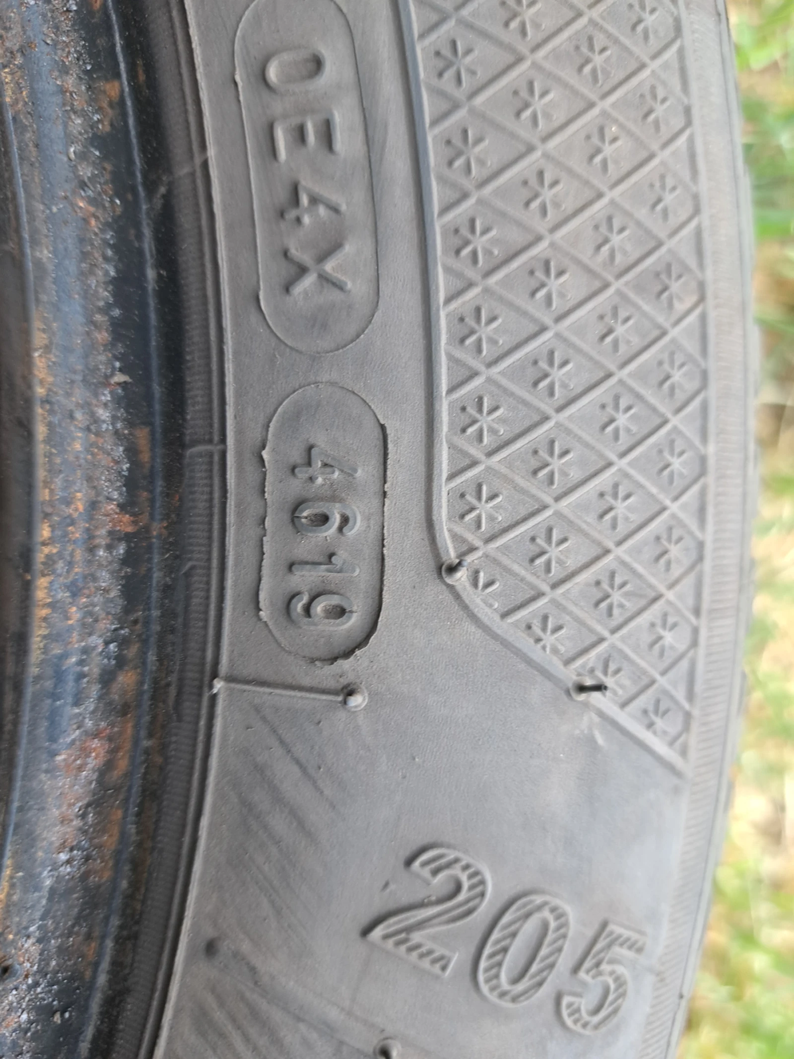 Гуми Зимни 205/55R16, снимка 11 - Гуми и джанти - 54780202