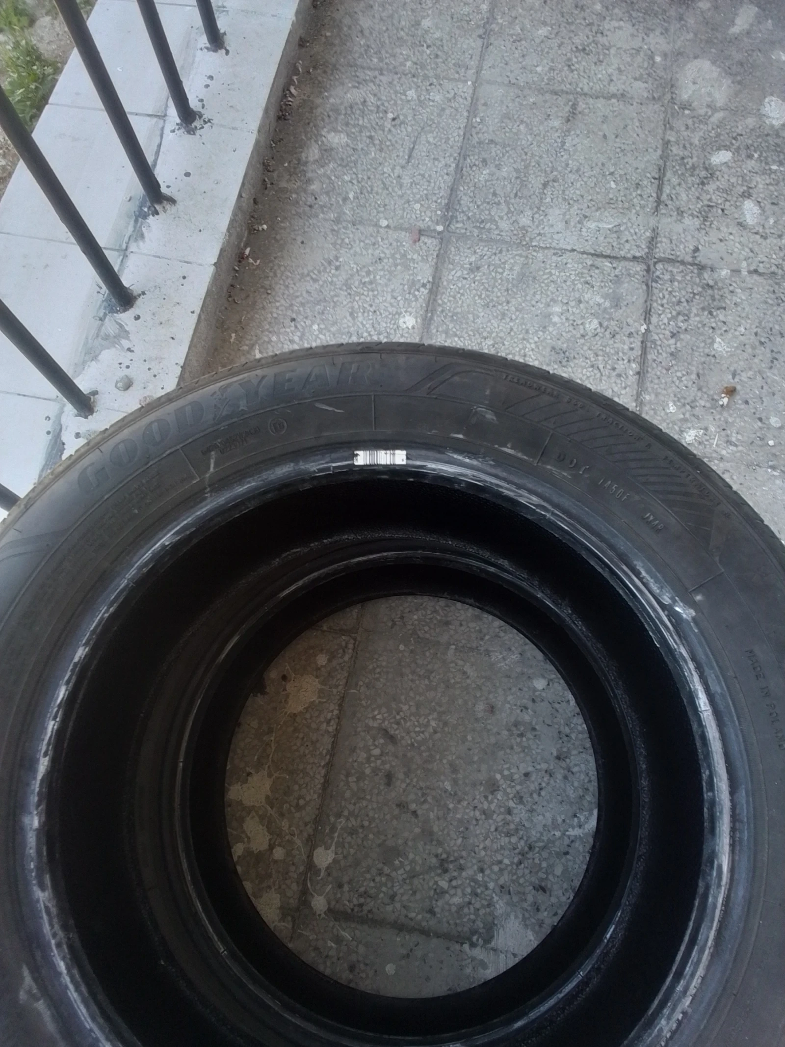 Гуми Летни 205/55R16, снимка 2 - Гуми и джанти - 56259855