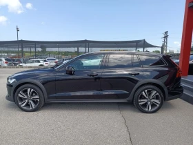Volvo V60 Cross Country, снимка 2