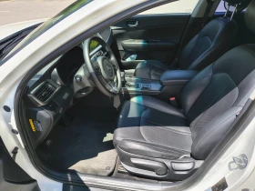 Kia K5, снимка 16