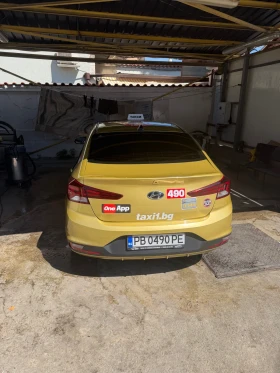 Hyundai Elantra, снимка 4