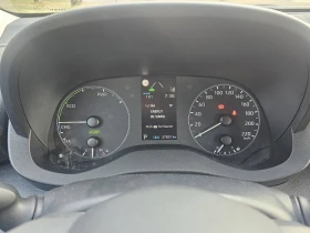 Toyota Yaris 1.5 HYBRID, снимка 15
