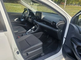 Toyota Yaris 1.5 HYBRID, снимка 14