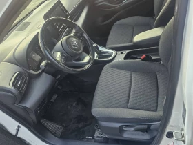 Toyota Yaris 1.5 HYBRID, снимка 16