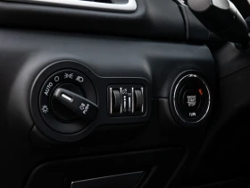 Maserati Ghibli SQ4 AWD, снимка 12