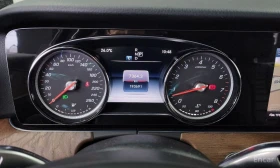Mercedes-Benz E 300, снимка 8
